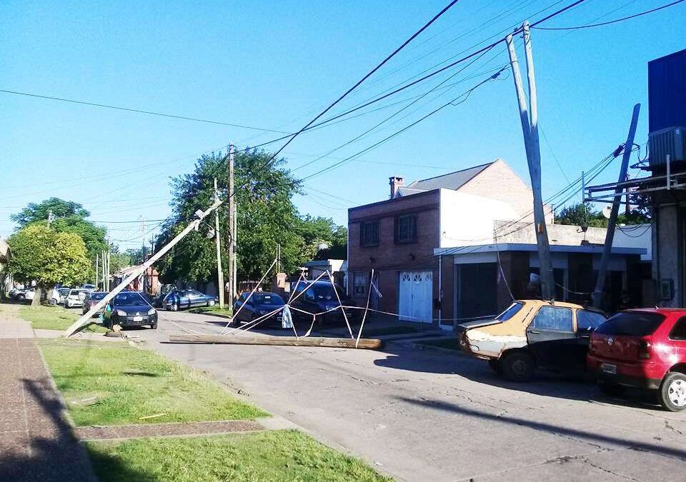 Varios barrios continúan sin luz ni agua a 6 días después del temporal