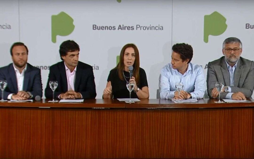 Vidal anunció un bono de 7 mil pesos para docentes y estatales y suba del 20 para el 2019