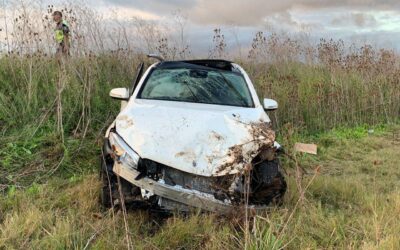 Así quedó la camioneta Mercedes Benz de «Chicho» Basile, quien se salvo de milagro