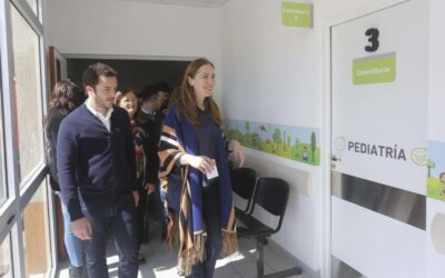 VIDAL SE REUNIÓ CON VECINOS,  VISITÓ UN HOSPITAL Y RECORRIÓ EL CENTRO COMERCIAL EN 9 DE JULIO