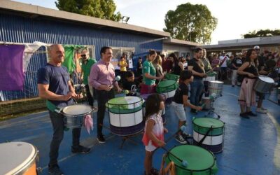 Ritmo y talento varelense en Caja de Resonancia
