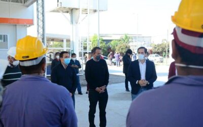 Andrés Watson y Gabriel Katopodis supervisaron la fase final de trabajos en el hospital modular