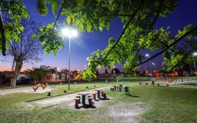 Más iluminación, seguridad y ahorro energético en 19 plazas de Florencio Varela