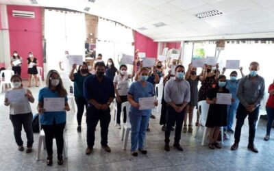 Entrega de Certificados a enfermeros de Varela