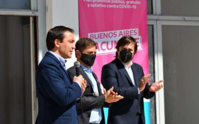 Kicillof y Watson anunciaron la vacunación libre con segunda dosis para mayores de 60 años