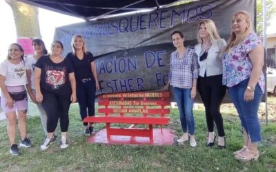 Villa Esther : Otro Banco Rojo en Florencio Varela