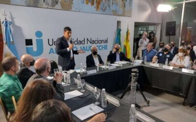 Arnaldo Medina deja su cargo para asumir como rector de la UNAJ