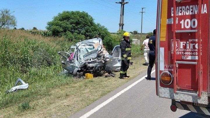 Tragedia en la ruta: 4 hinchas varelenses de River murieron en un accidente