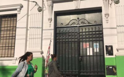 El peligroso medidor de luz de la escuela 11