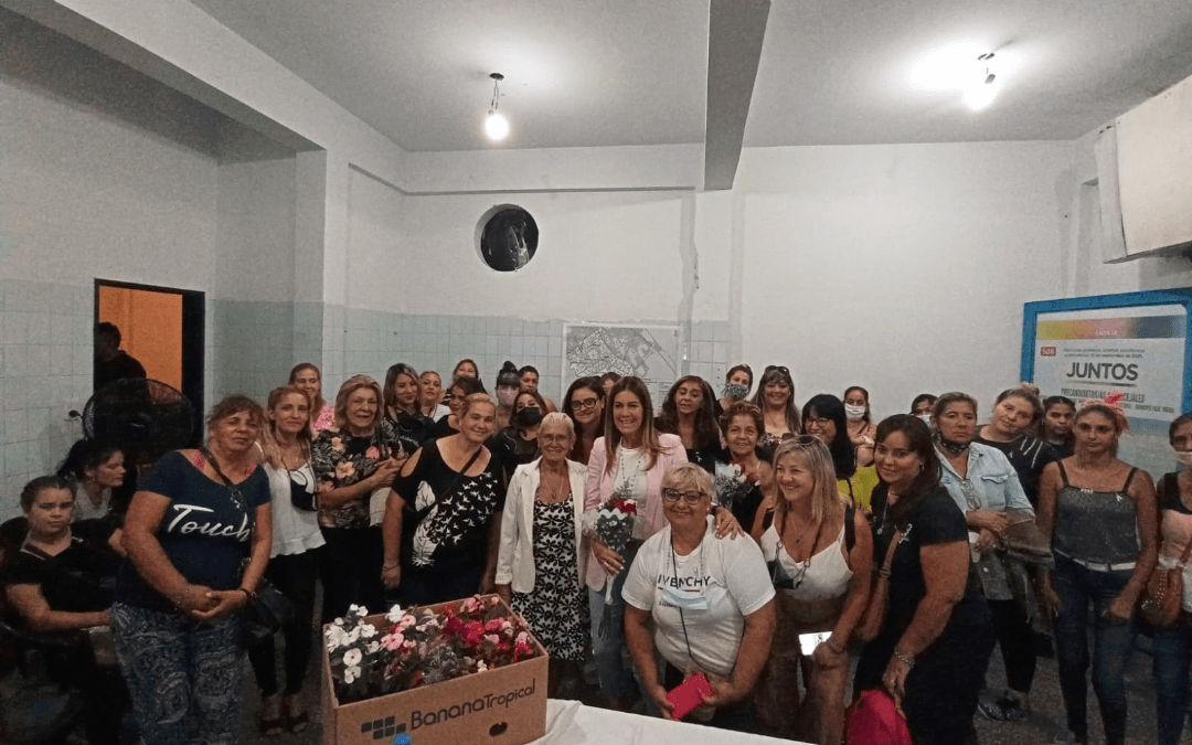 8M: Mujeres JUNTAS, un encuentro de fuerza femenina