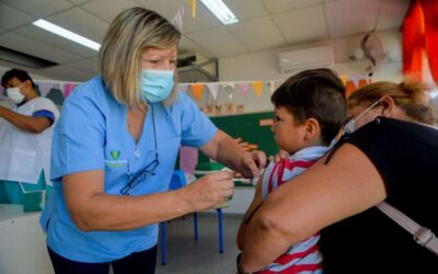 Avanzaron los operativos de vacunación en instituciones educativas