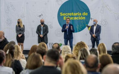 Watson presentó los Programas y Proyectos Educativos Municipales 2022