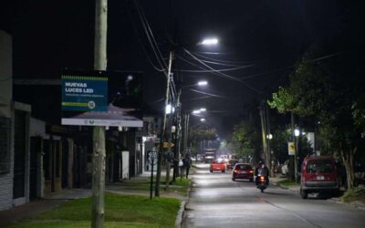 López Romero: Continuó el recambio de luminarias en los barrios