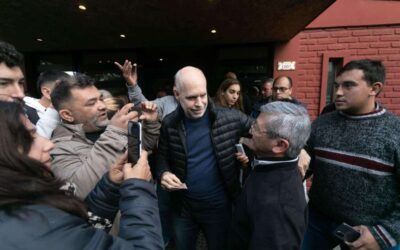 Rodríguez Larreta otra vez en Florencio Varela: se reunió con vecinos y visitó una fábrica de maquinarias