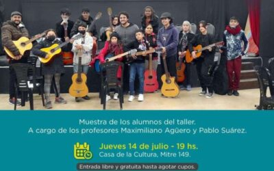 El ensamble de guitarra local en concierto