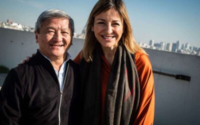 Mario Kanashiro con Soledad Acuña y D’alessandro