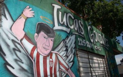 A un año del crimen de Lucas González, realizaron un acto frente a Tribunales