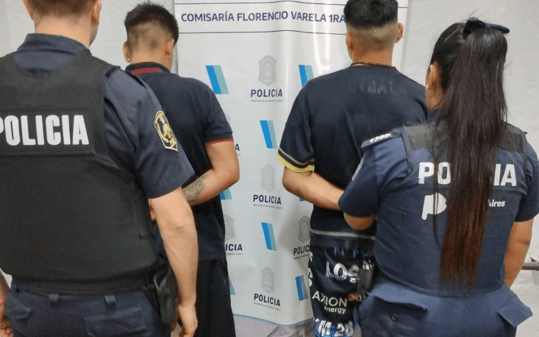 Aprehendieron a dos hombres por el robo de un celular a un adolescente