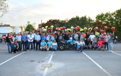 Seguridad vial: clínica de conducción responsable para trabajadores en moto