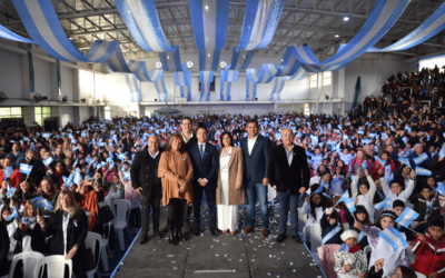 Realizaron la promesa de lealtad a la Bandera más de 450 alumnos varelenses de cuarto grado