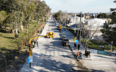 Watson y Katopodis: Inauguraron  la obra de pavimento de la calle Juana Azurduy