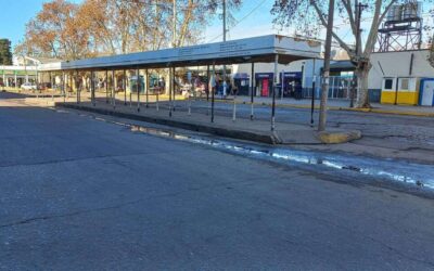 La Estación de Florencio Varela desierta por el paro de colectivos