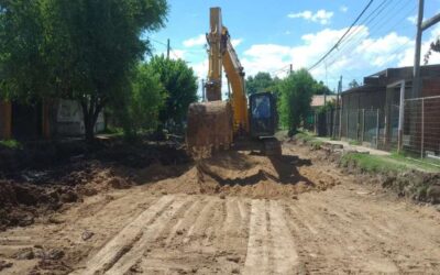 Continuaron con la colocación de hormigón en la obra vial de El Parque