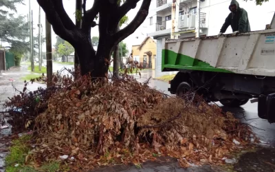 Tareas sobre el sistema hidráulico ante las lluvias en barrios del Varela