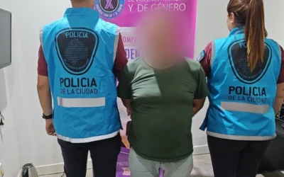 VIDEO. Rescatan a una mujer postrada, encerrada durante un año por el esposo que es psiquiatra