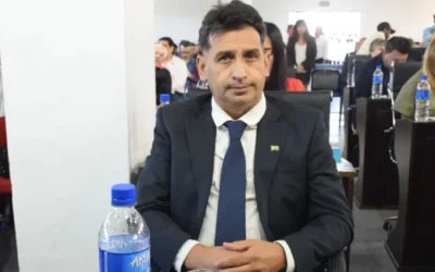 ¿A quién responde el concejal Diego Vallejos a Milei o al intendente Watson?