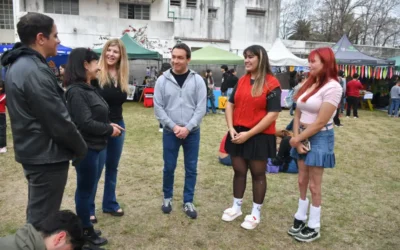 Revisión médica gratuita a jugadores de fútbol infantil en Florencio Varela