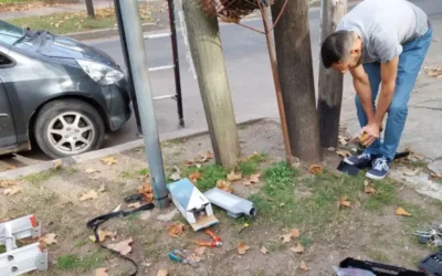 La respuesta oficial a La Colmena  por vecino que compró de su bolsillo luminaria harto de las entraderas