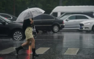 Lanzan alerta por lluvias para el viernes en 17 distritos bonaerenses