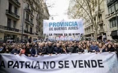 Kicillof se sumó a la protesta contra el veto jubilatorio junto a varios dirigentes bonaerenses