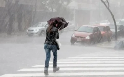 A qué hora llegan este lunes las lluvias y tormentas a Buenos Aires, según Meteored