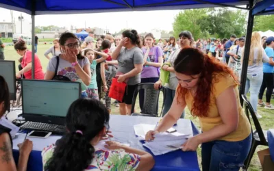 Prestaciones municipales gratuitas y descentralizadas en Villa Mónica Nueva