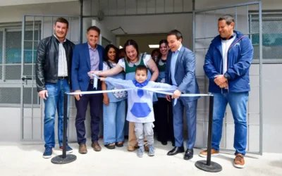 Andrés Watson y Gabriel Katopodis inauguraron el refaccionado edificio del Centro de Desarrollo Infantil “Luz de Esperanza”