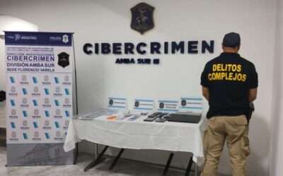 Allanaron 9 domicilios en Florencio Varela y detuvieron a 3 personas por  ciberestafas con tarjetas de crédito