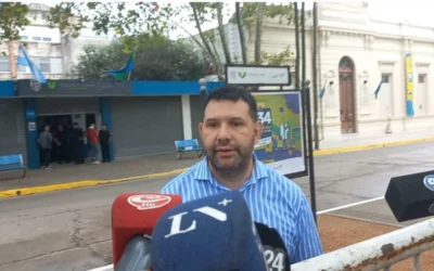 Andrés Watson recibió a vecinos de Bosques para delinear acciones en el barrio