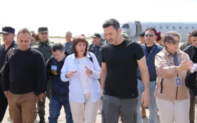 Bullrich y Petri regresaron a Bahía Blanca para supervisar la asistencia a los damnificados