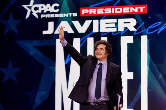 Milei se mete de lleno en la campaña y cierra un congreso libertario en La Plata