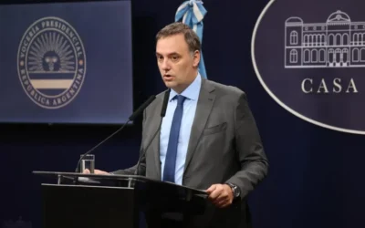 El Gobierno eliminó por decreto el Día del Empleado Público