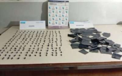 Villa San Luis: Una mujer quedó detenida por tenencia y comercialización de drogas