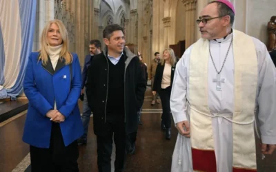En contraposición al Gobierno Nacional, Kicillof presenció el tedeum por el 9 de Julio en La Plata