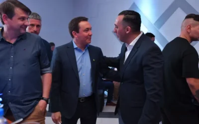 Watson con múltiples actividades: Empresarios lo respaldan, UNAJ y escuchó a comerciantes locales