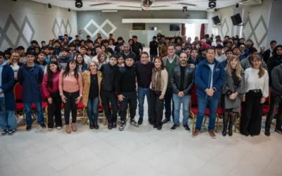 Formación y empleo, ejes del gobierno varelense