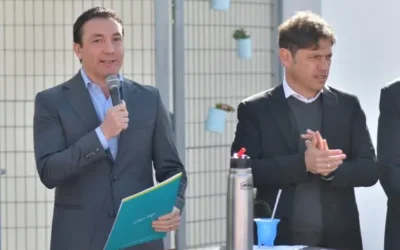 Llega Kicillof y junto a Watson inauguran una escuela en Florencio Varela