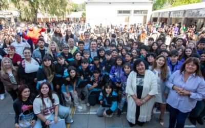 Debate de jóvenes sobre los medios y la actualidad
