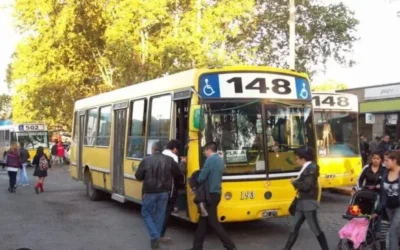 Paro de la Línea 148 por falta de pago a choferes