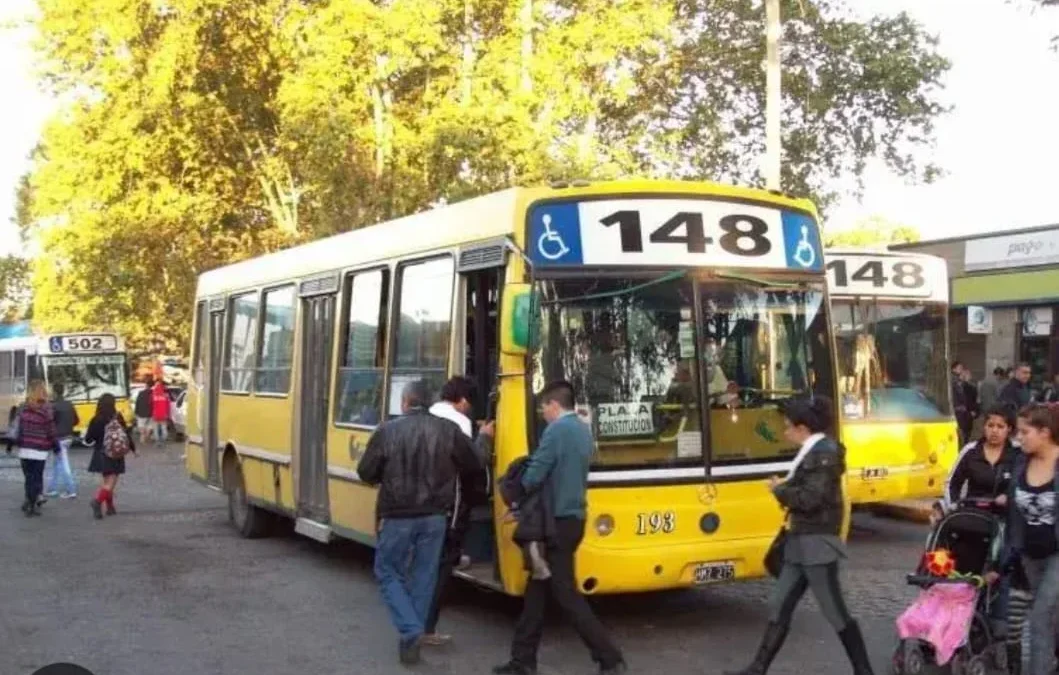 colectivo-148-1059×675-1